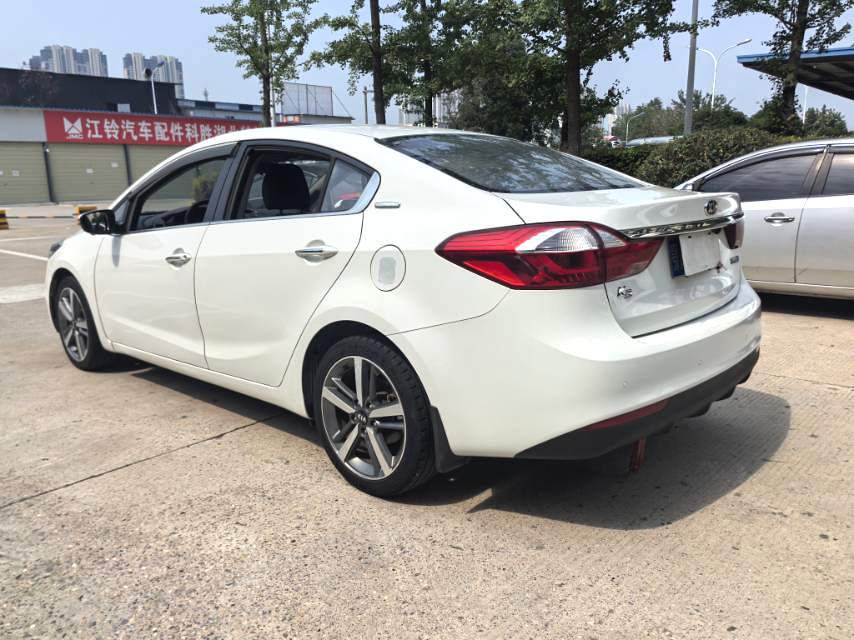 起亚 2017款 K3 1.6 GLS 15周年特别版自动挡