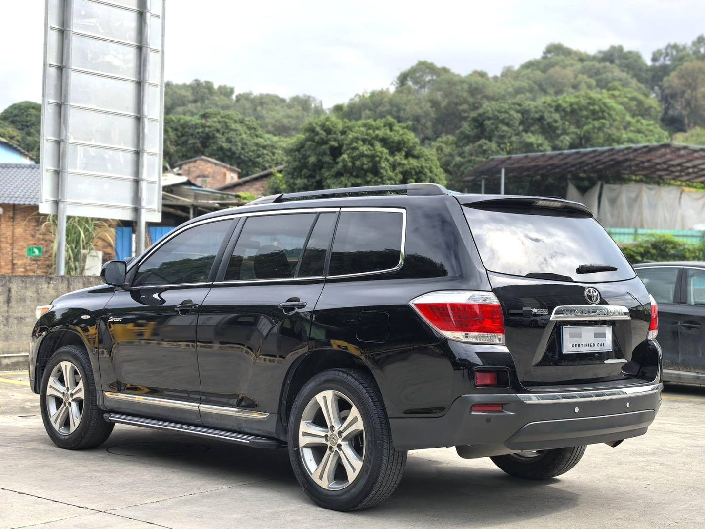 2012 Toyota Highlander 2.7 2WD 7-seater Luxury Automatic