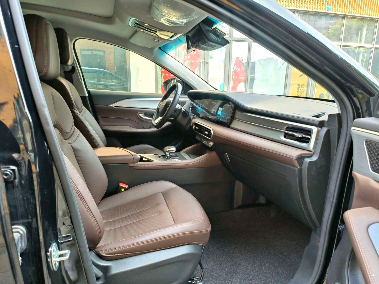 Jetour 2021 X90 PLUS 1.6TD Manor 7-seater Automatic