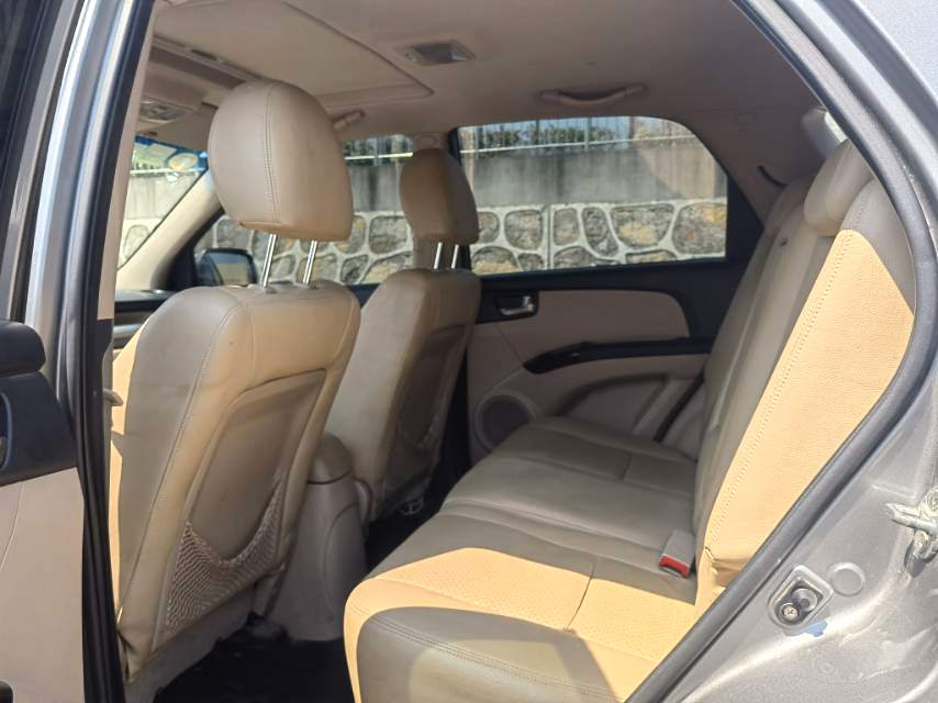 起亚 2013款 狮跑 2.0 DLX 两驱 自动挡