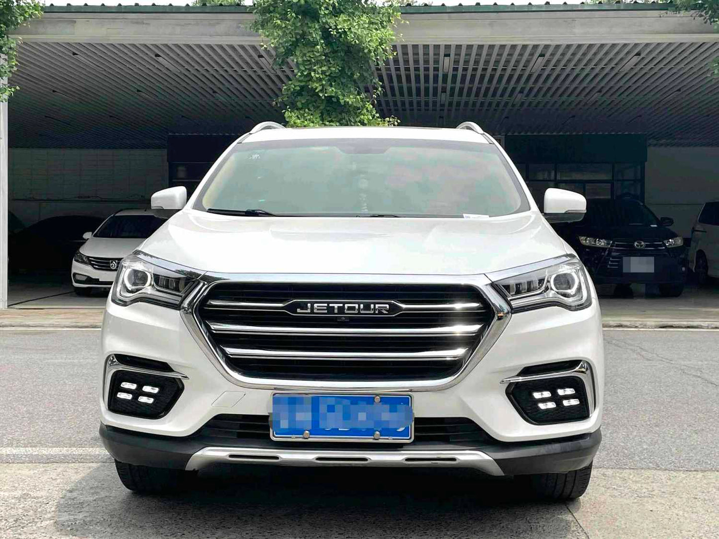 捷途 2019款 X90 1.5T 尊享型5座 自动挡