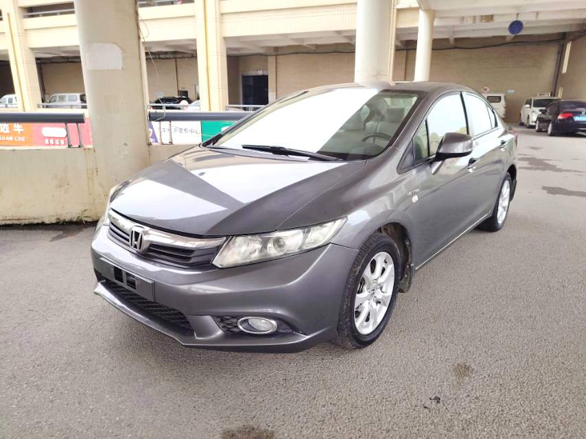 本田 2014款 思域 1.8 EXi 舒适版 自动挡