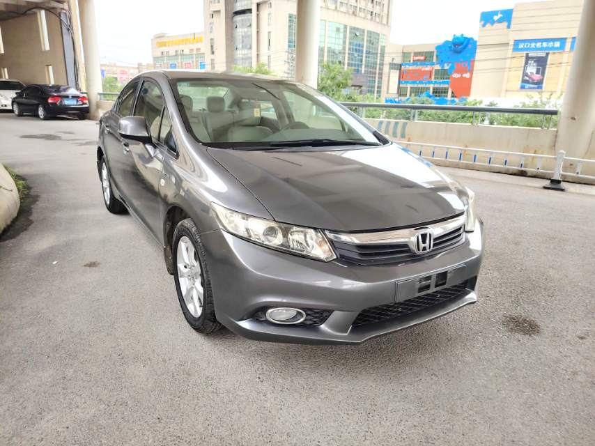 本田 2014款 思域 1.8 EXi 舒适版 自动挡