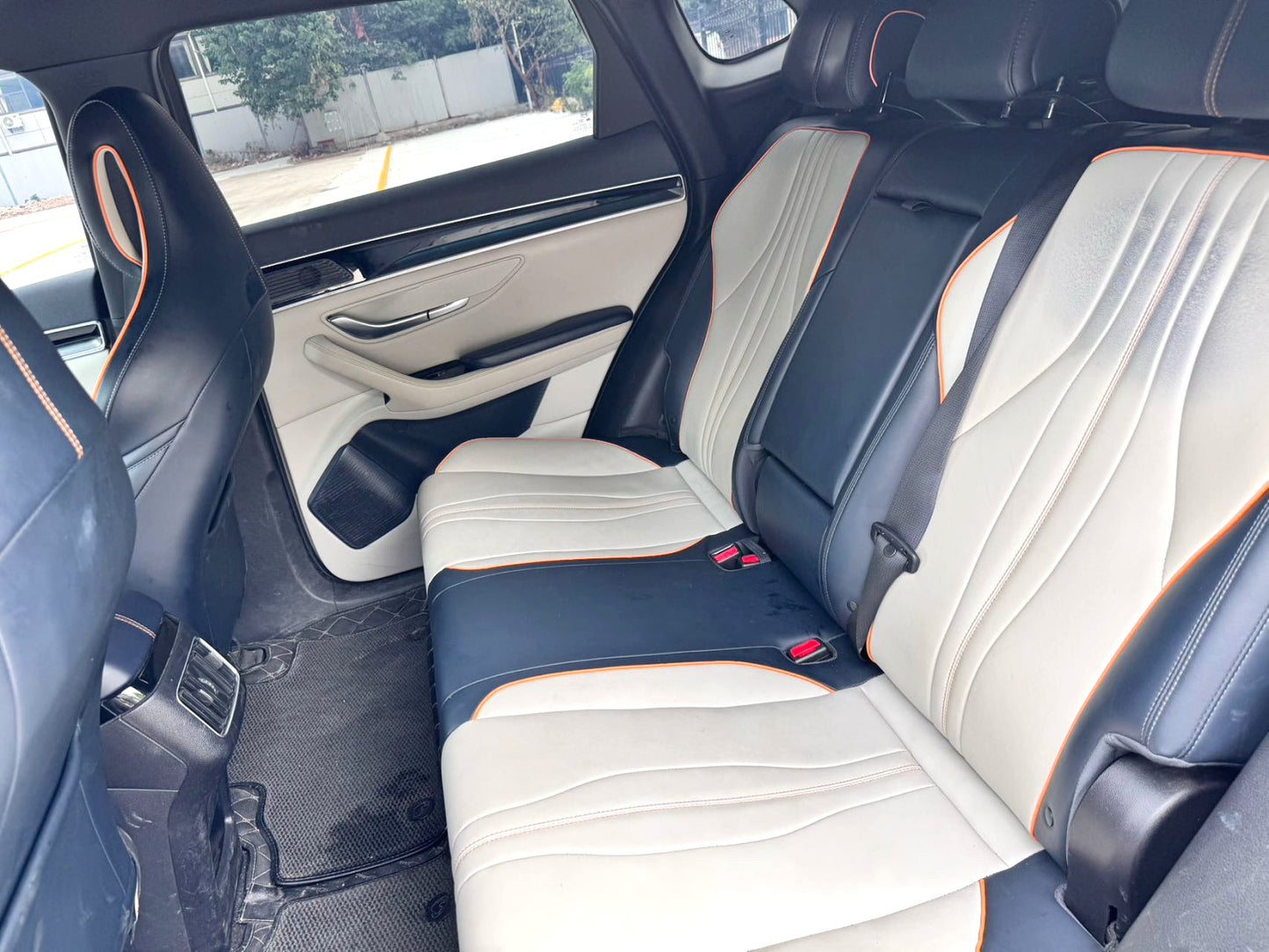 比亚迪 宋PLUS新能源 2021款 宋PLUSEV 尊贵型 自动挡