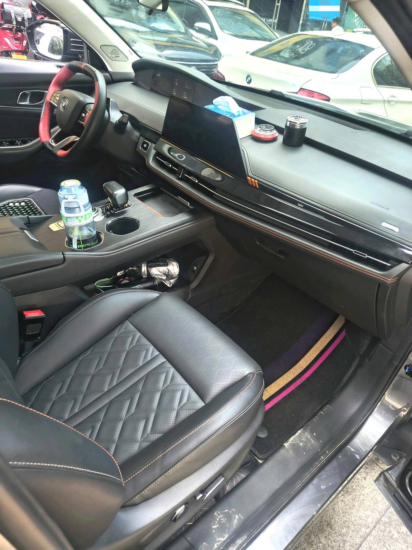 长安 2021款 UNI-K 2.0T 四驱尊贵型 自动挡