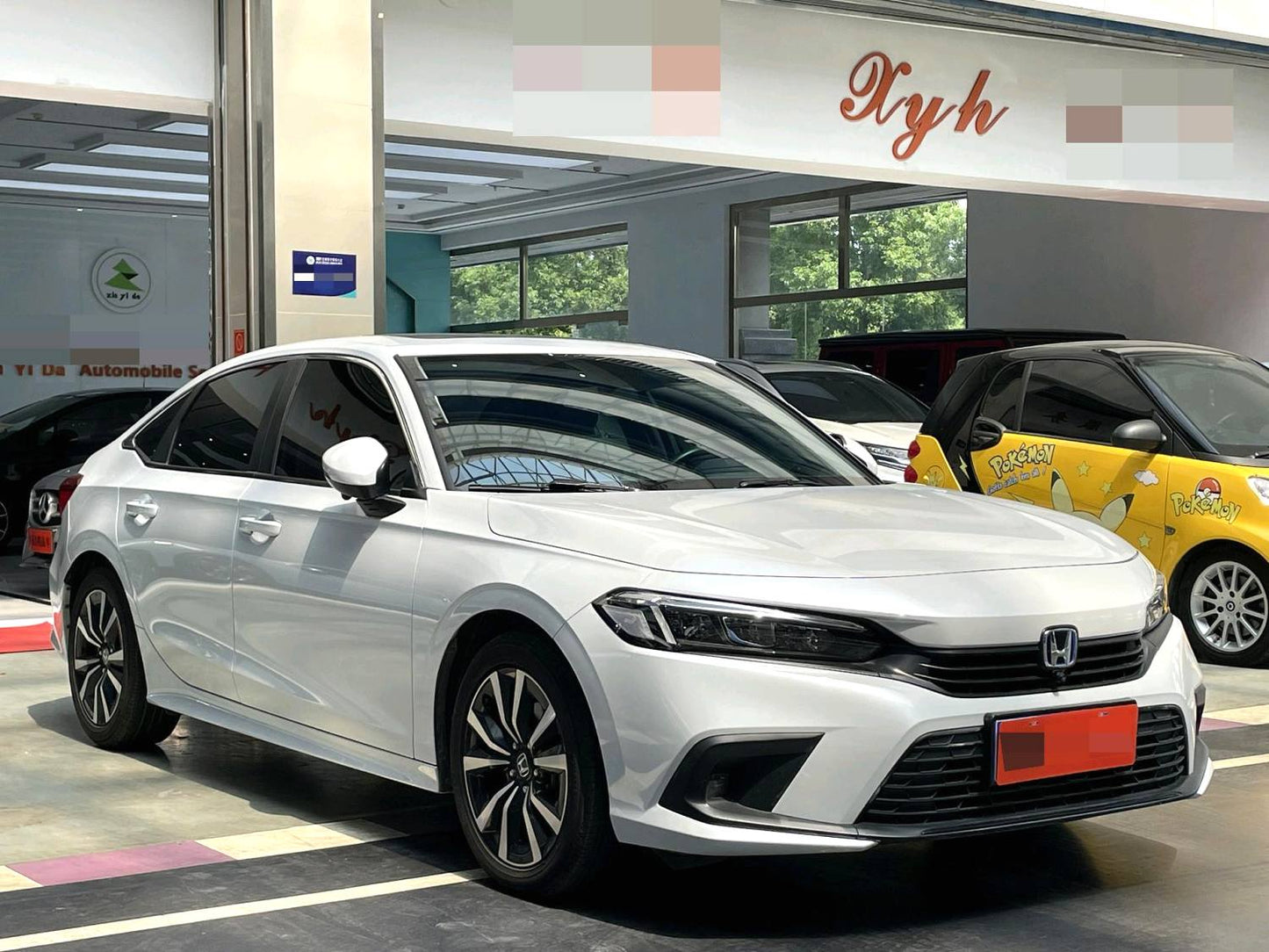 本田 2023款 思域 e:HEV 2.0 无级 先锋版 自动挡