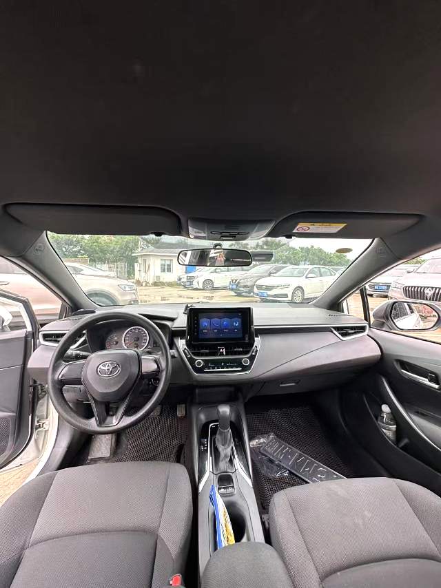 丰田 2022款 雷凌 1.5 无级 TNGA 进取版 自动挡