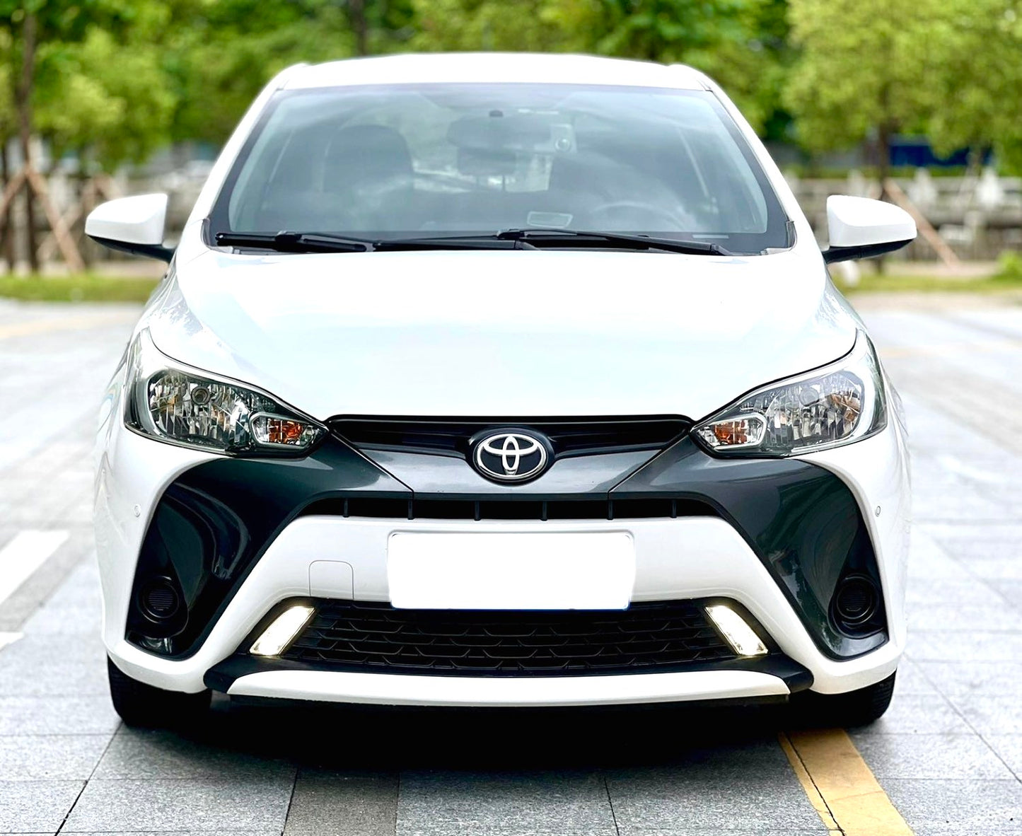 丰田 雅力士 2016款 YARiSL 致炫 1.5E无级 魅动版 自动挡