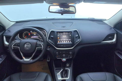 Jeep 2017款 自由光 2.0 优越版 自动挡