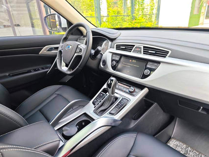 吉利 2016款 博越 1.8TD 智慧型 自动挡