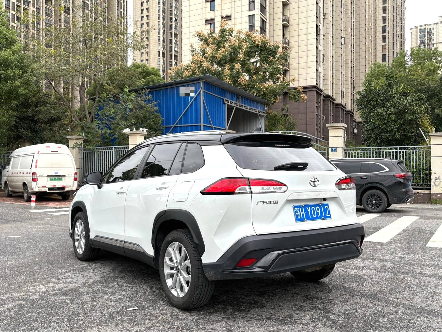 丰田 2023款 锋兰达 2.0 无级 精英版 自动挡