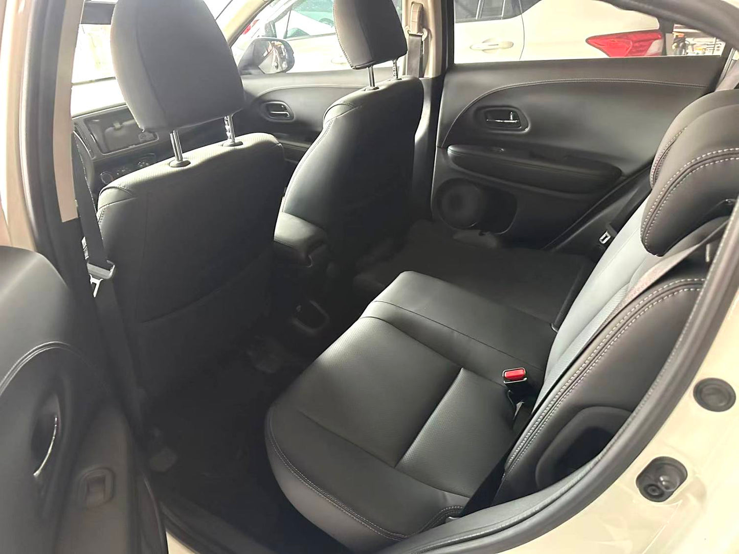 本田 2022款 缤智 1.5 无级 精英智享版自动挡