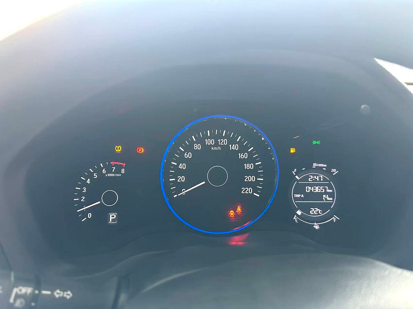 本田 2022款 缤智 1.5 无级 精英智享版自动挡