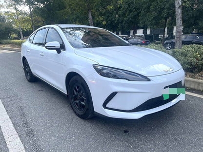 比亚迪 2025款 海豹05 DM-i 1.5 无级 智驾版 55KM豪华型 自动挡