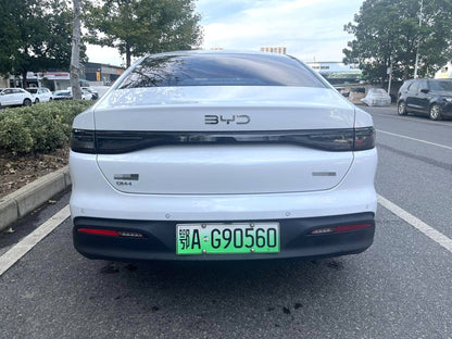 比亚迪 2023款 护卫舰07 DM-i 1.5T无级 205KM 尊贵型 自动挡