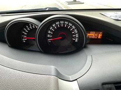 丰田 2015款 逸致 1.8 无级 180E 跨界版自动挡