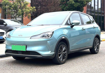 哪吒 2022款 哪吒V 潮 400 Lite 三元锂自动挡