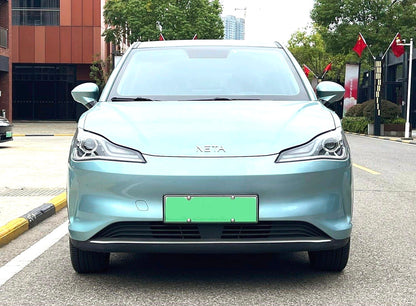 哪吒 2022款 哪吒V 潮 400 Lite 三元锂自动挡