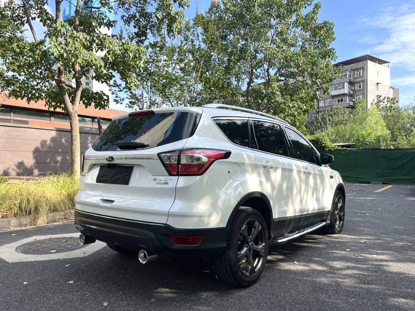 福特 2019款 翼虎 2.0T EcoBoost 245四驱豪翼型 自动挡