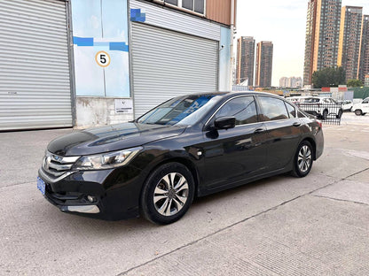 本田 2015款 第九代雅阁 2.0 无级 LX 舒适版 自动挡