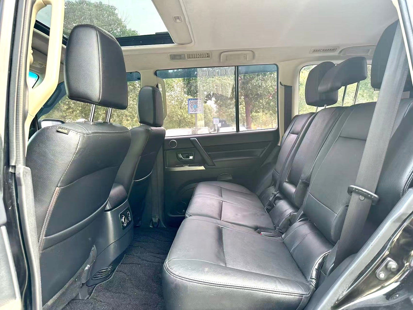 三菱 帕杰罗(进口) 2018款 帕杰罗 3.8GLS天窗 双差 自动挡