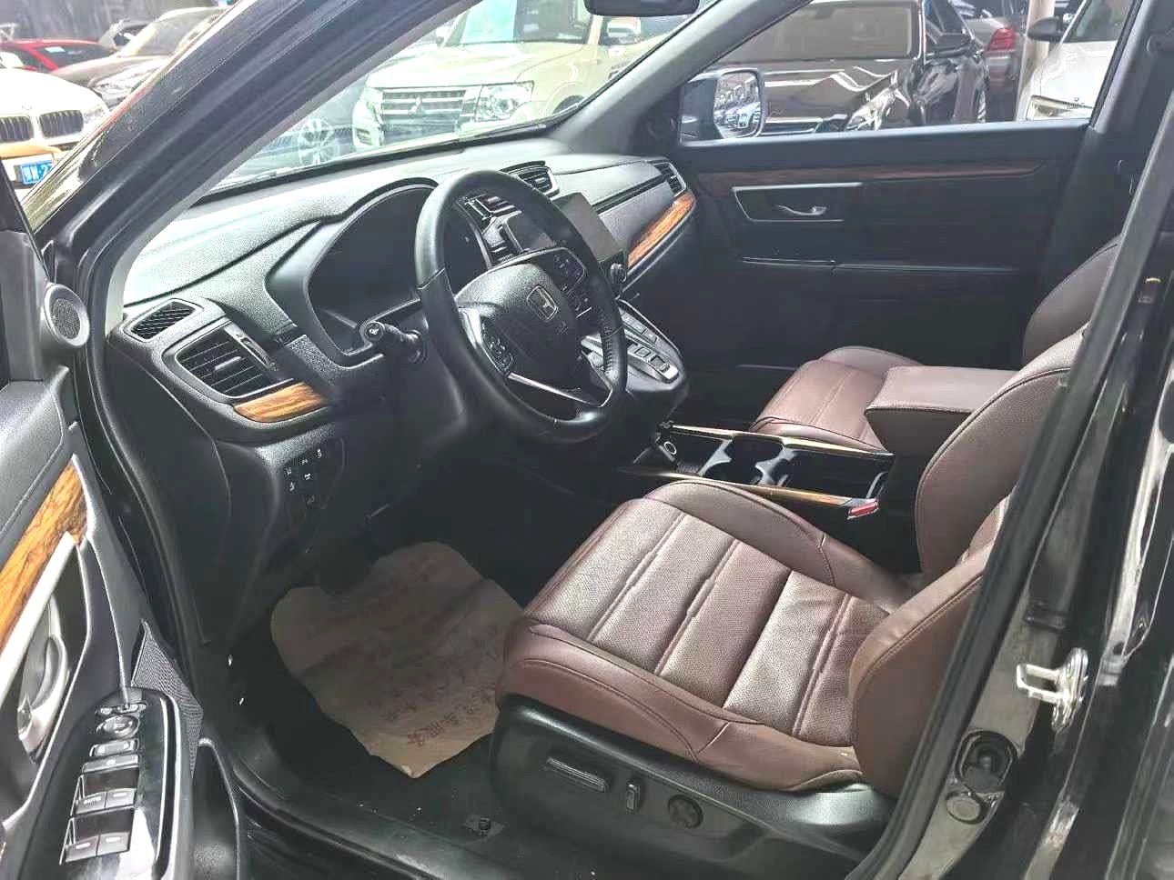 本田 2019款 CR-V混动 2.0 无级 两驱净驰版 自动挡