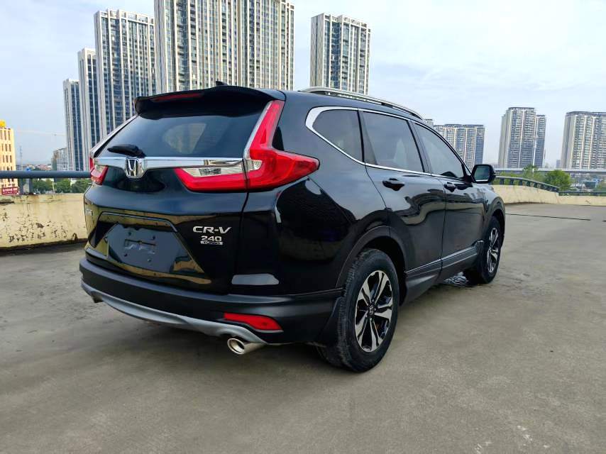 本田 2019款 CR-V 1.5T 无级240TURBO 两驱舒适版 自动挡