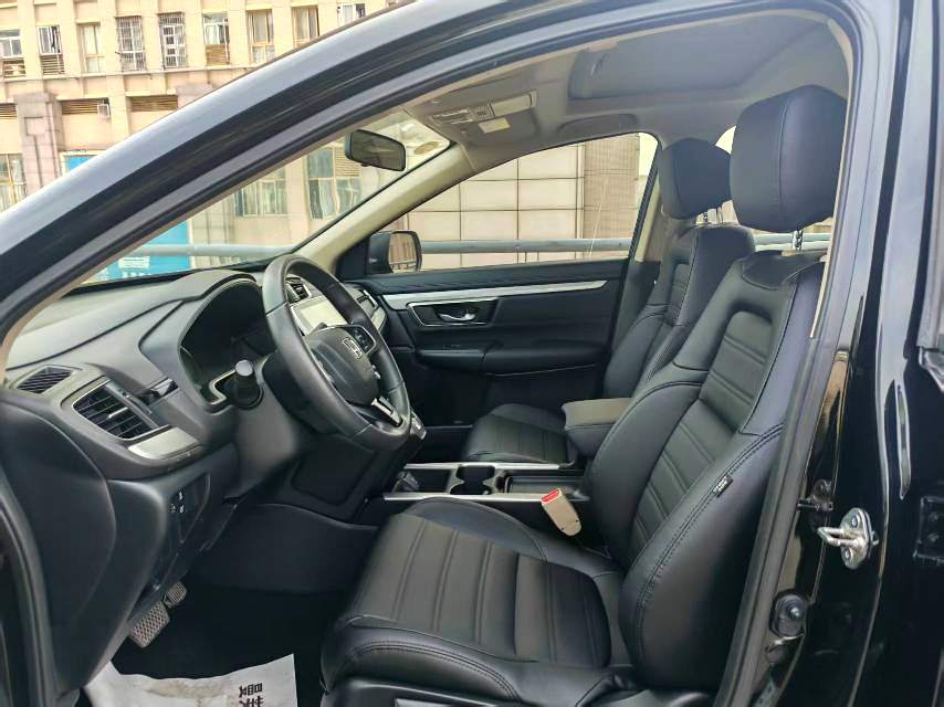 本田 2019款 CR-V 1.5T 无级240TURBO 两驱舒适版 自动挡