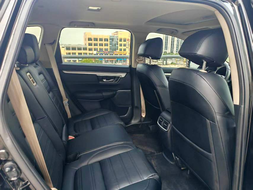 本田 2019款 CR-V 1.5T 无级240TURBO 两驱舒适版 自动挡