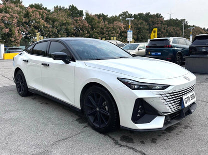 长安 2023款 UNI-V 1.5T 尊贵型 自动挡