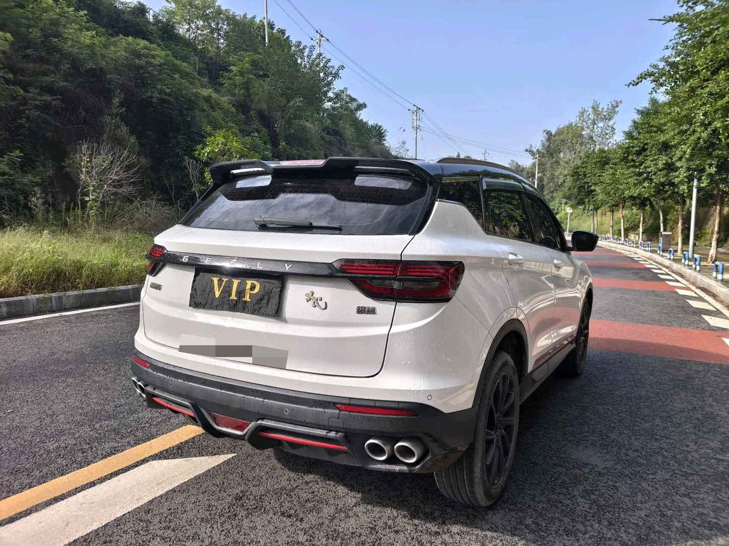 吉利 2021款 缤越 1.4T 钻石版 自动挡