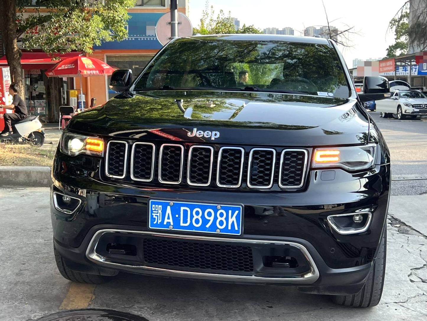 Jeep 大切诺基(进口) 2017款 大切诺基3.0 舒享导航版 自动挡