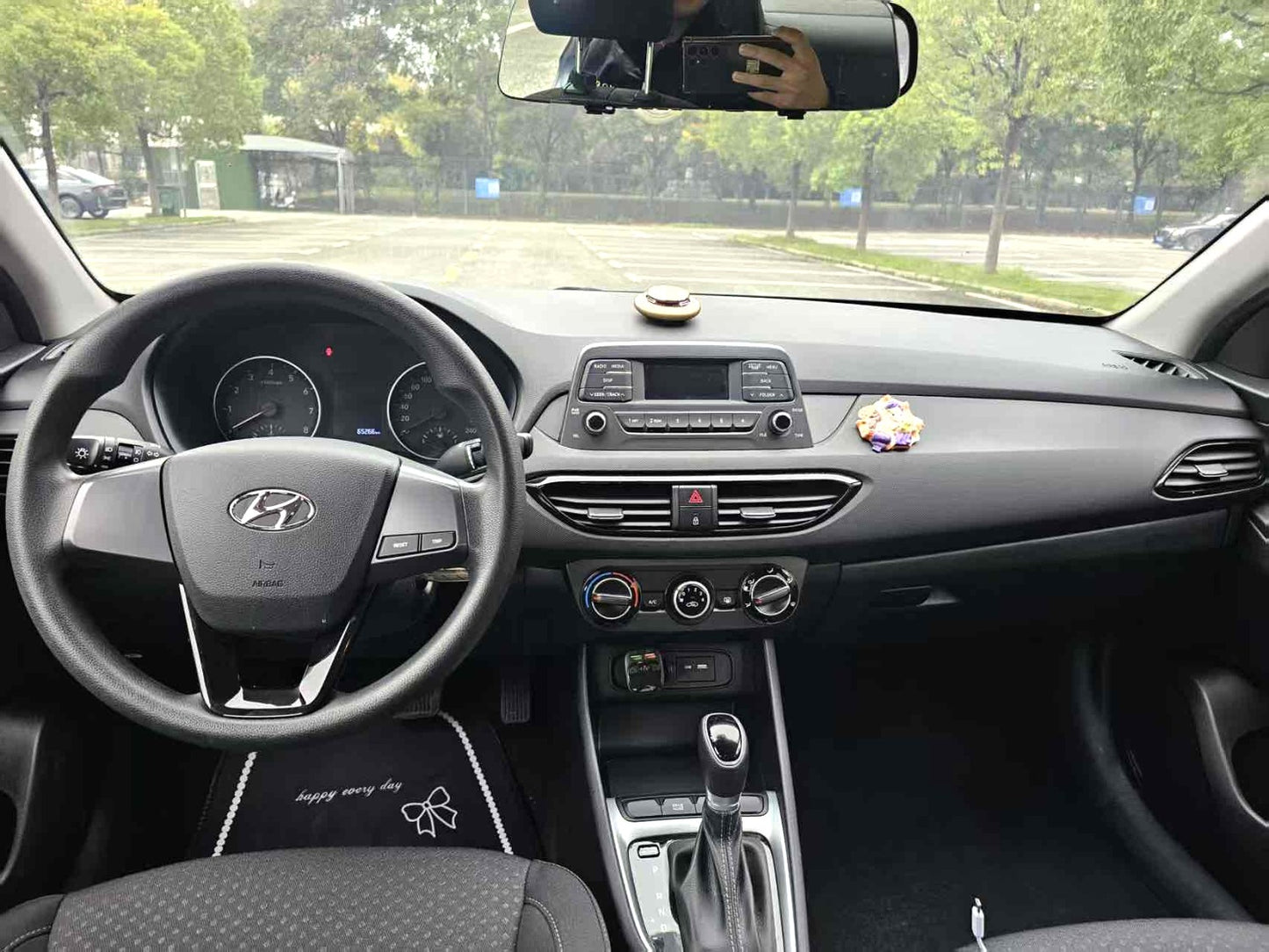 现代 悦动 自动挡