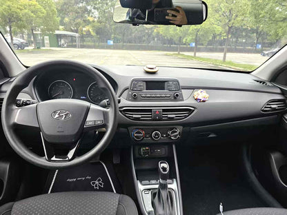 现代 悦动 自动挡