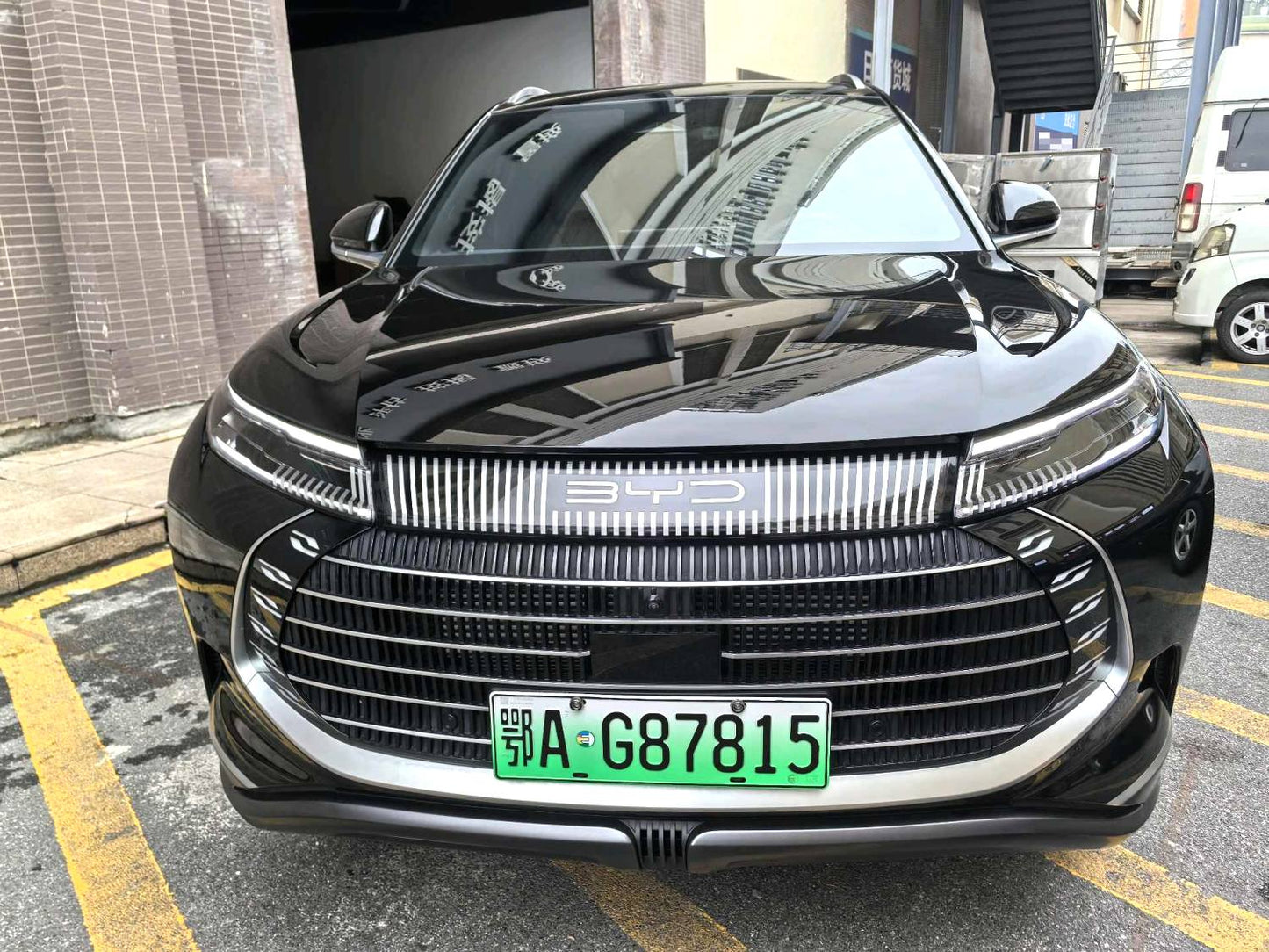 比亚迪 2023款 护卫舰07 DM-i 1.5T无级 205KM 尊贵型 自动挡