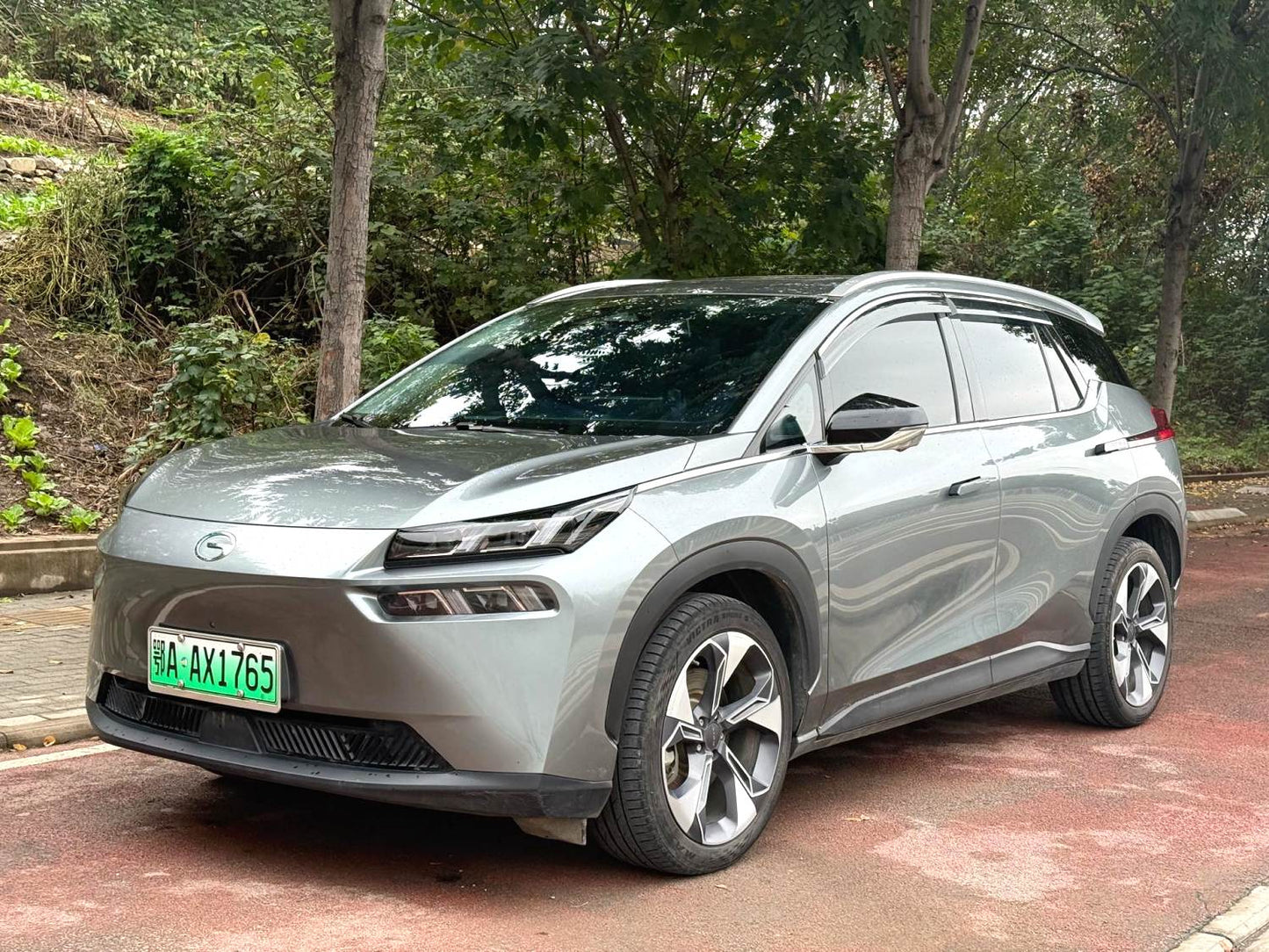 广汽埃安 2024款 Aion V PLUS 80 星辰版 三元锂 自动挡