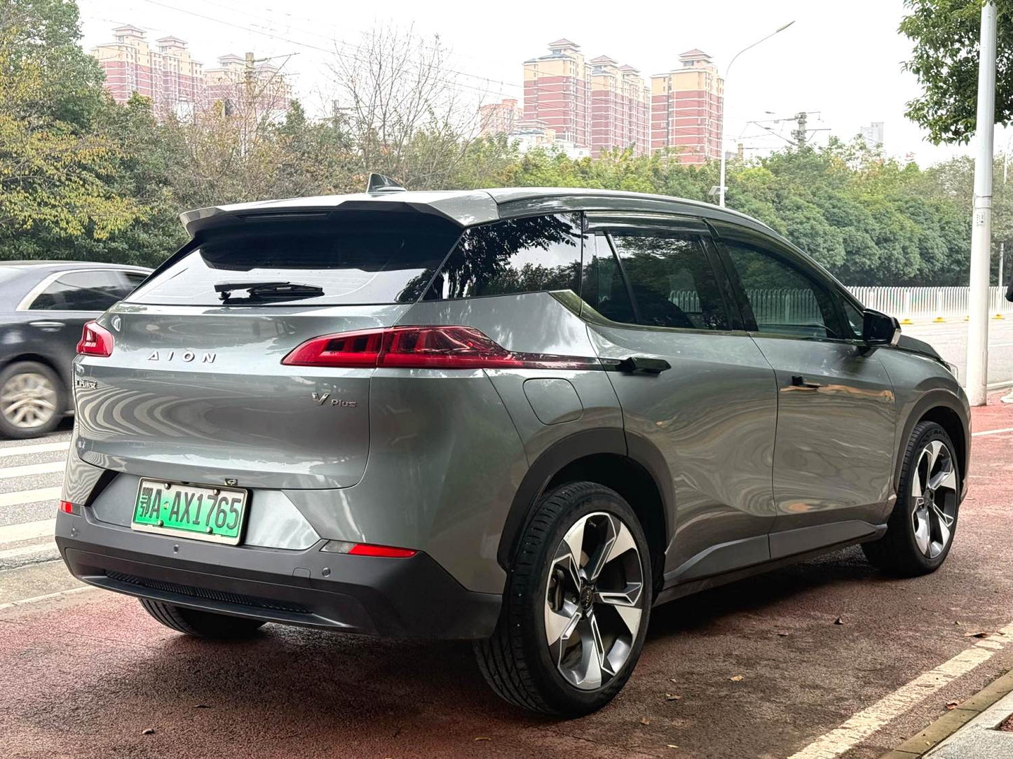 广汽埃安 2024款 Aion V PLUS 80 星辰版 三元锂 自动挡