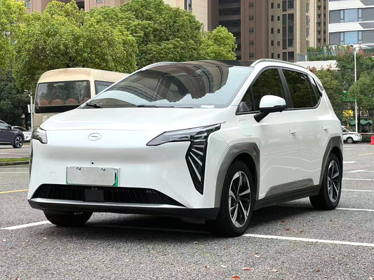 广汽埃安 2023款 Aion Y PLUS 70 智领版 自动挡