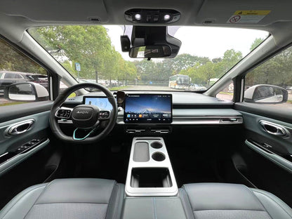 广汽埃安 2023款 Aion Y PLUS 70 智领版 自动挡