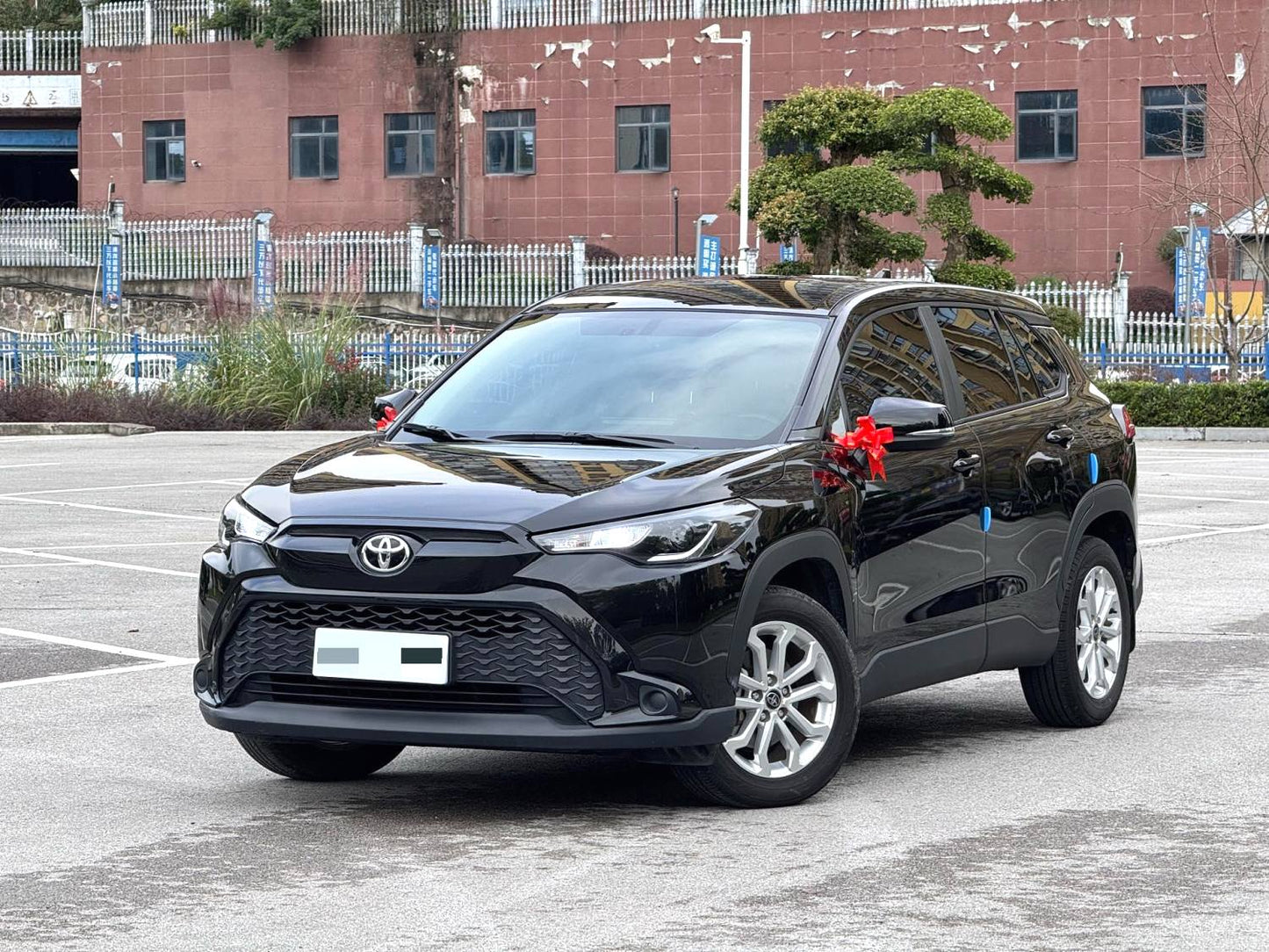 丰田 2023款 锋兰达 2.0 无级 精英版 自动挡