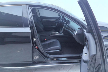 本田 2018款 第十代雅阁 1.5T 无级230TURBO 舒适版 自动挡