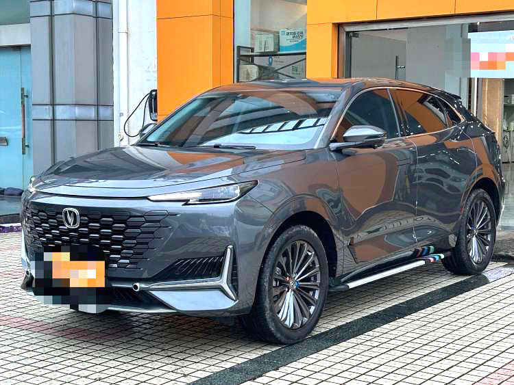 长安 2021款 UNI-K 2.0T 卓越型 自动挡