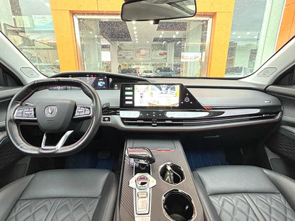 长安 2021款 UNI-K 2.0T 卓越型 自动挡