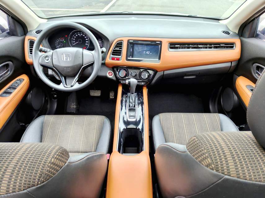 本田 2017款 缤智 1.8 无级 两驱先锋型自动挡