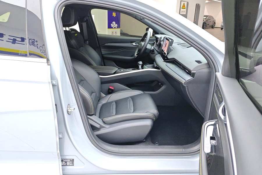 吉利2023款星瑞1.5TD扶摇版自动挡