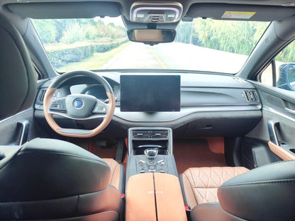 比亚迪唐新能源2023款唐DM-i1.5T无级112KM冠军版尊贵型自动挡