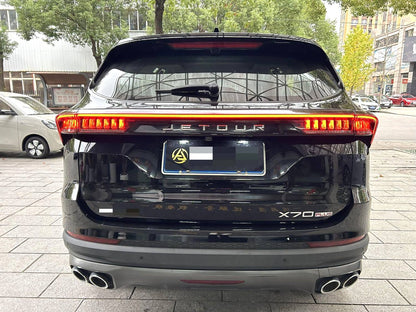 捷途 2023款 X70 PLUS 1.5T 勇者PLUS5座 自动挡