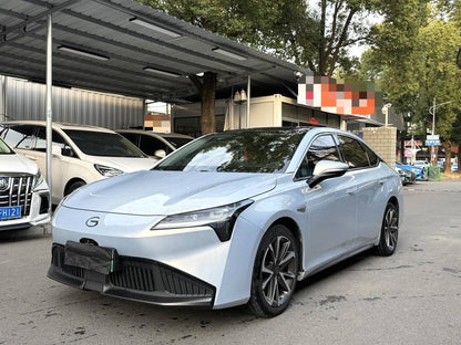 广汽埃安 2021款 Aion S PLUS 70 科技版 自动挡