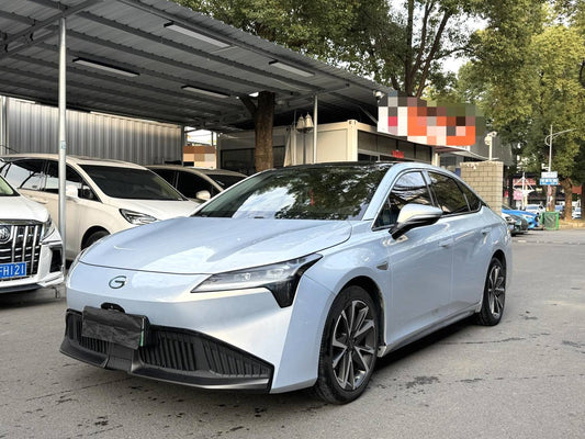 广汽埃安 2021款 Aion S PLUS 70 科技版 自动挡