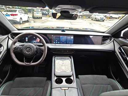 岚图 2025款 FREE 318 259km 四驱探索版 自动挡